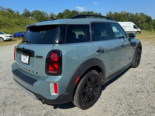 2024 MINI Cooper S Countryman Iconic