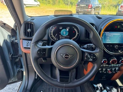 2024 MINI Cooper S Countryman Iconic