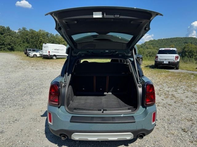 2024 MINI Cooper S Countryman Iconic