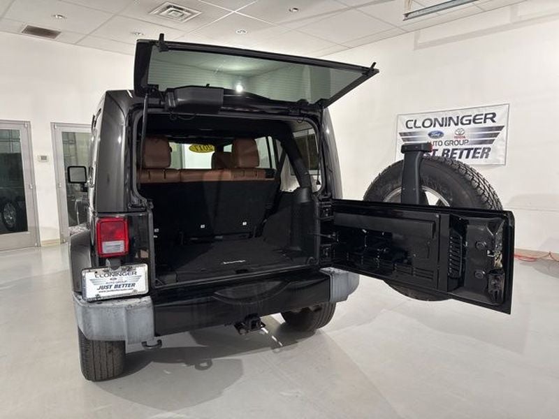 2017 Jeep Wrangler Sahara