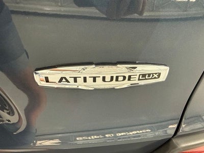 2022 Jeep Cherokee Latitude Lux