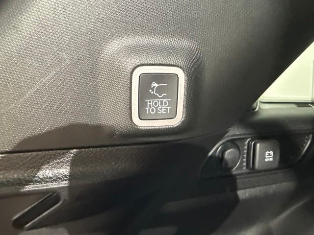 2022 Jeep Grand Cherokee Altitude