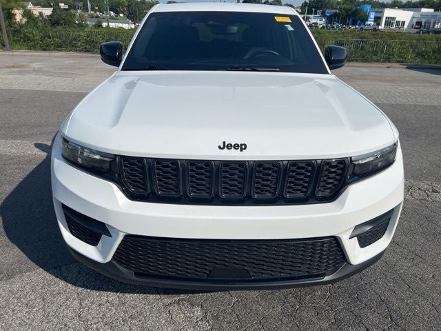 2022 Jeep Grand Cherokee Altitude