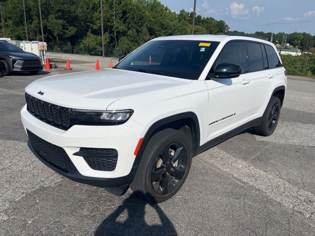 2022 Jeep Grand Cherokee Altitude