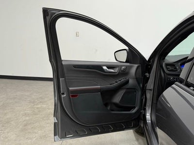 2026 Ford Escape Hybrid ST-Line Select