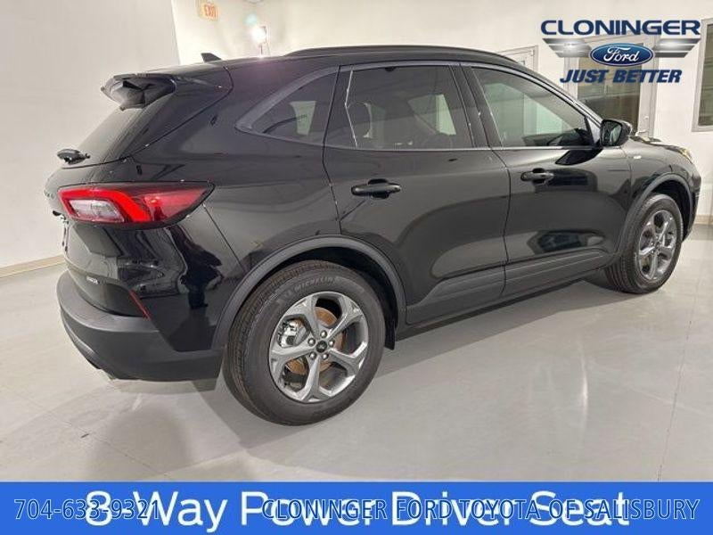 2026 Ford Escape Hybrid ST-Line Select