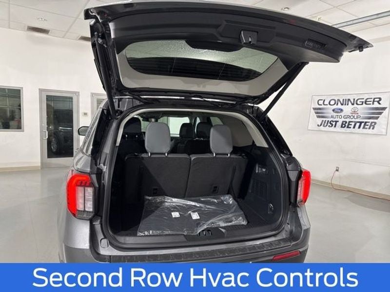 2026 Ford Explorer Active (200A)