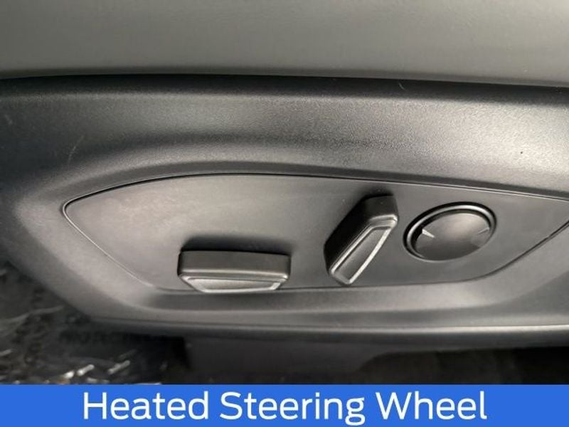 2026 Ford Explorer Active (200A)