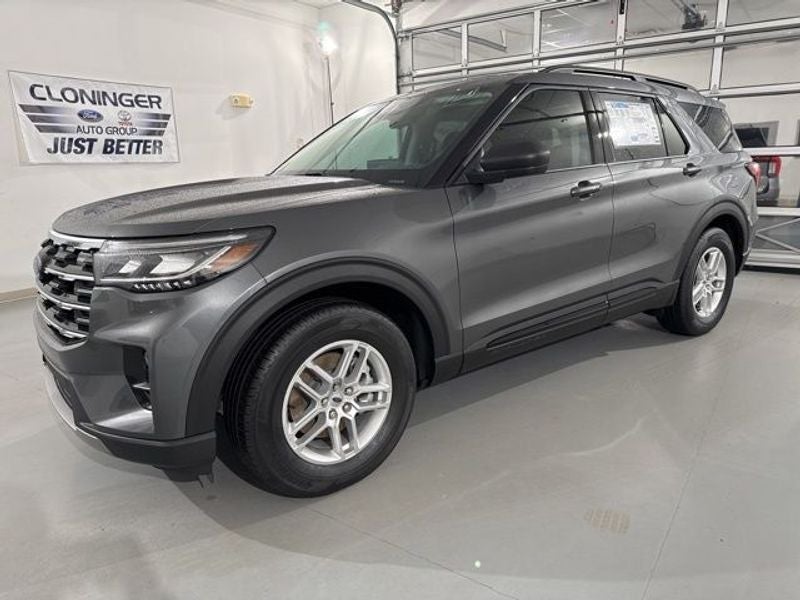 2026 Ford Explorer Active (200A)