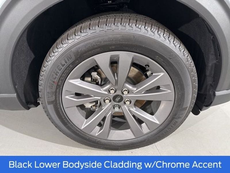 2026 Ford Explorer Active (200A)