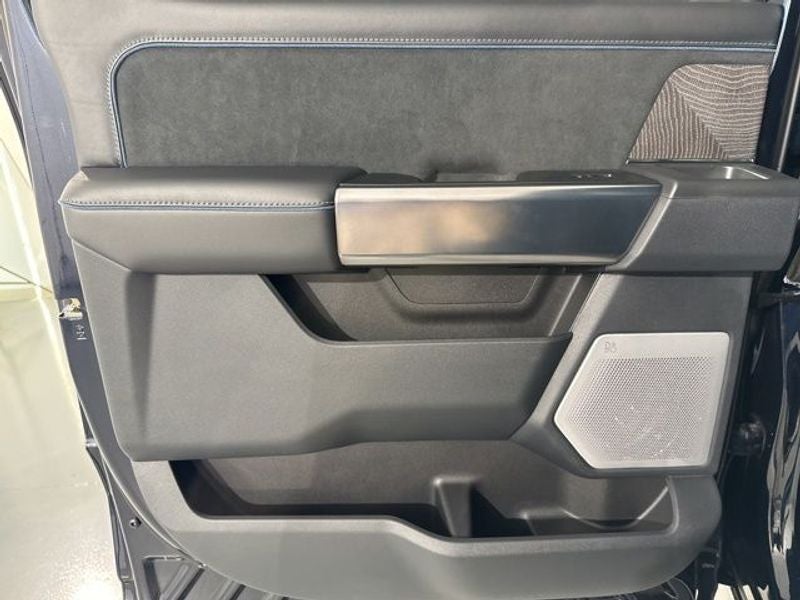 2025 Ford F-250SD Platinum