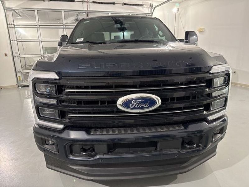 2025 Ford F-250SD Platinum