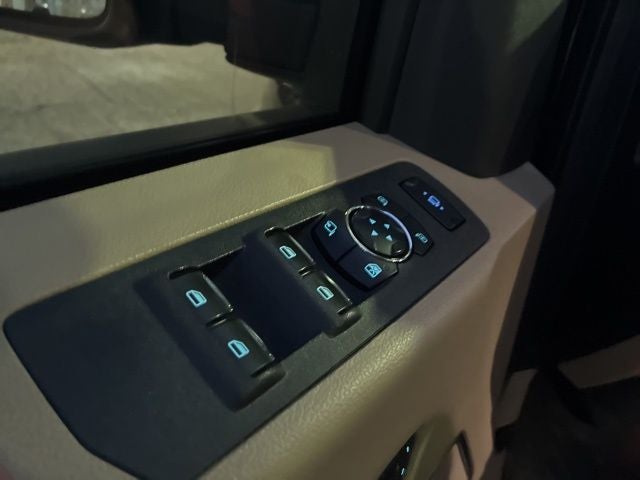 2017 Ford F-250SD Lariat