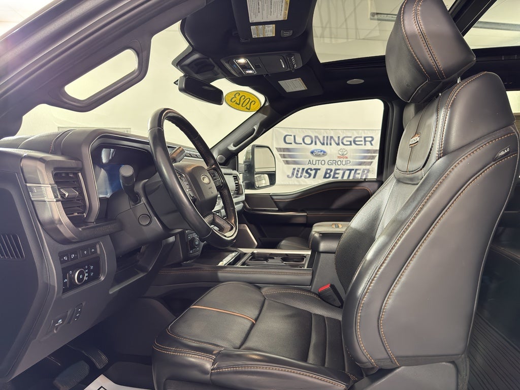 2023 Ford F-350 Platinum