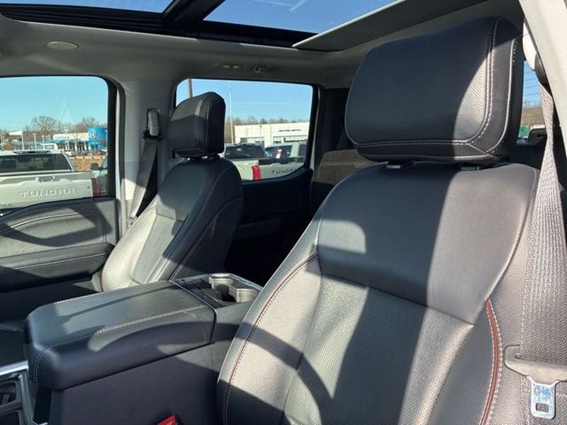 2023 Ford F-350 LARIAT