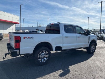 2023 Ford F-350 LARIAT