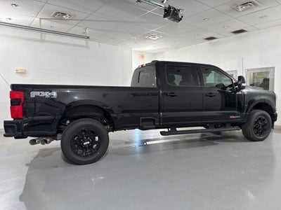 2025 Ford F-350SD Lariat