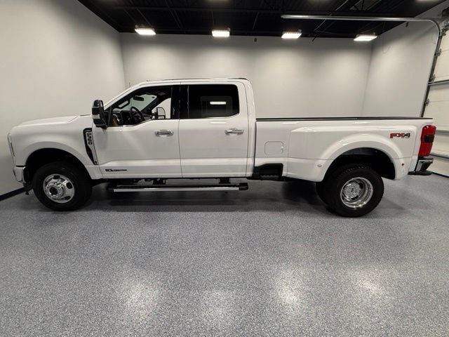 2026 Ford F-350SD Lariat DRW
