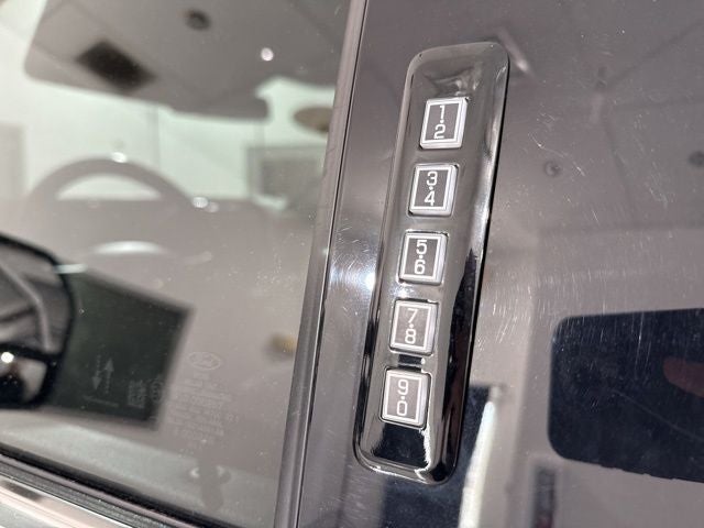 2024 Ford F-450SD Lariat DRW