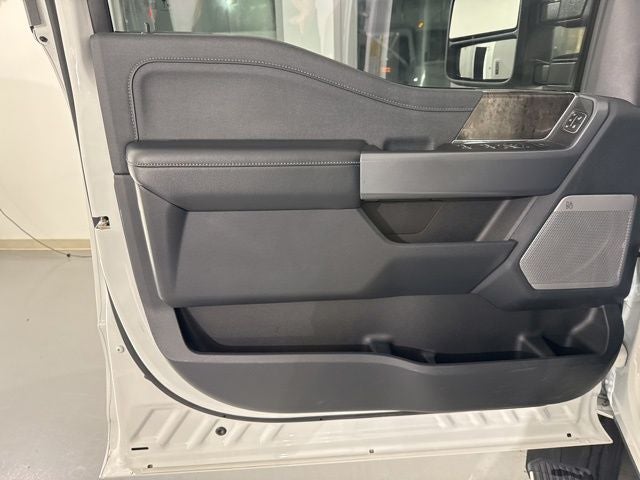 2024 Ford F-450SD Lariat DRW