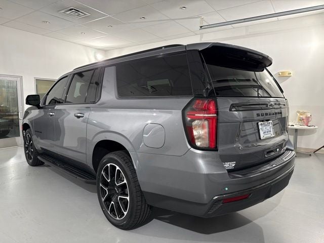 2022 Chevrolet Suburban RST