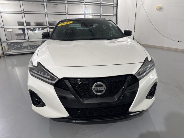 2022 Nissan Maxima SR