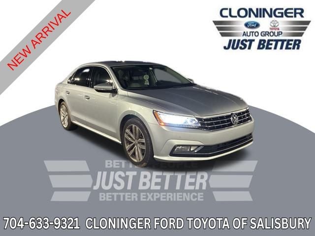 2018 Volkswagen Passat 2.0T SE