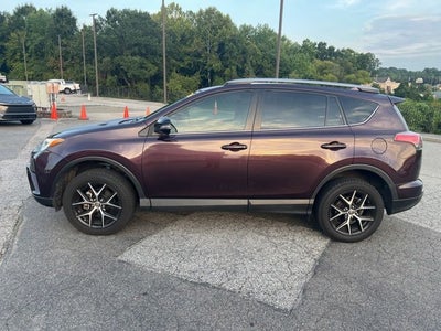2018 Toyota RAV4 SE