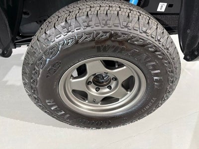 2022 Toyota Tacoma TRD Off-Road V6
