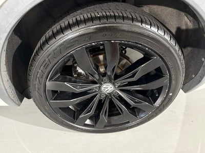2020 Volkswagen Tiguan 2.0T SE R-Line Black