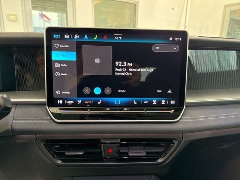 2025 Volkswagen Tiguan SE