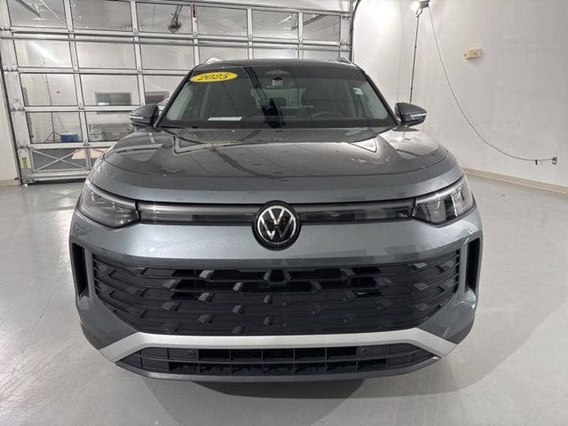 2025 Volkswagen Tiguan SE