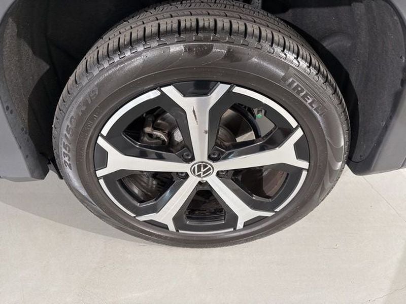 2025 Volkswagen Tiguan SE