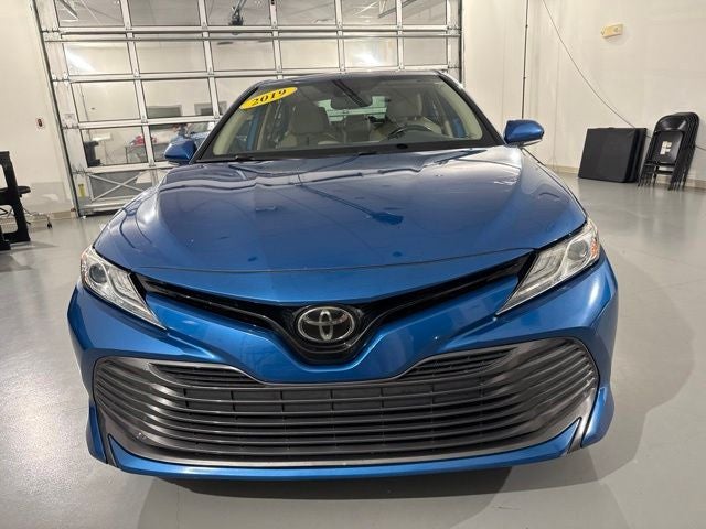 Used 2019 Toyota Camry XLE with VIN 4T1B11HK6KU171179 for sale in Salisbury, NC