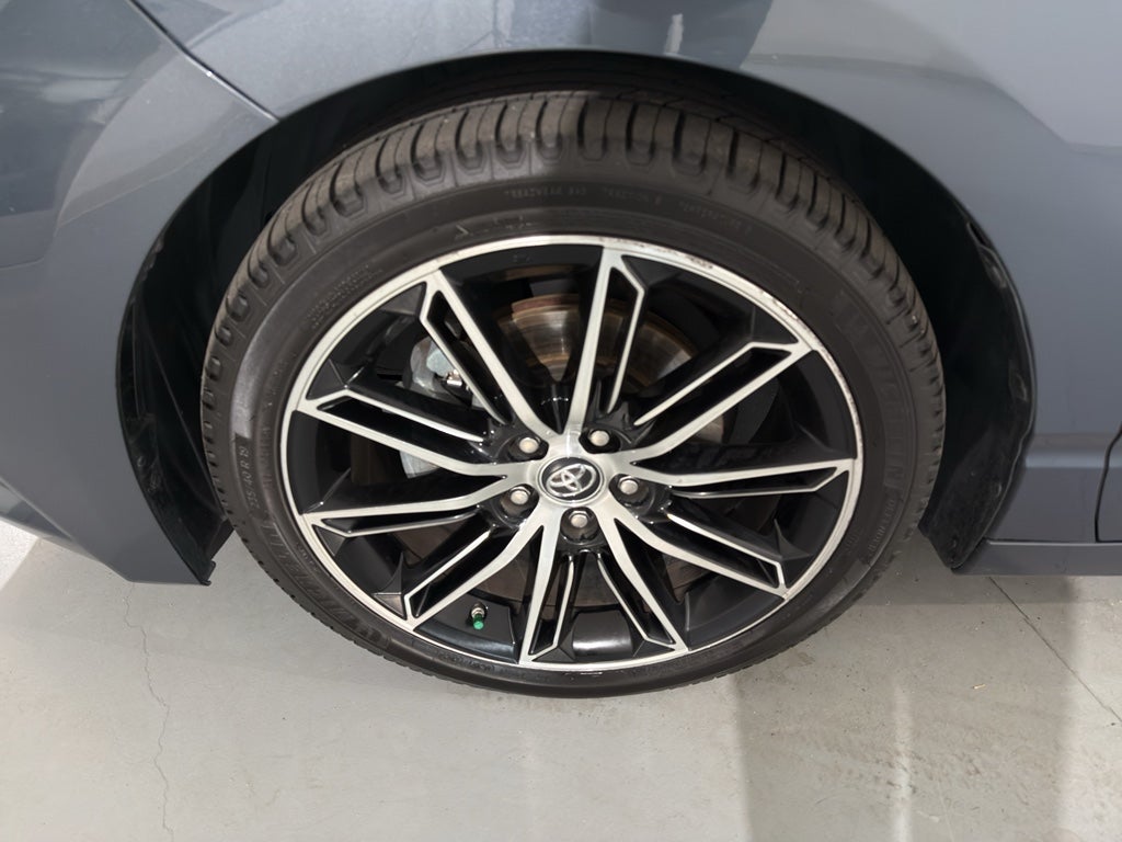 2019 Toyota Avalon Touring