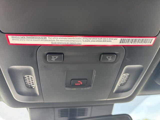 2025 Toyota Camry Hybrid SE