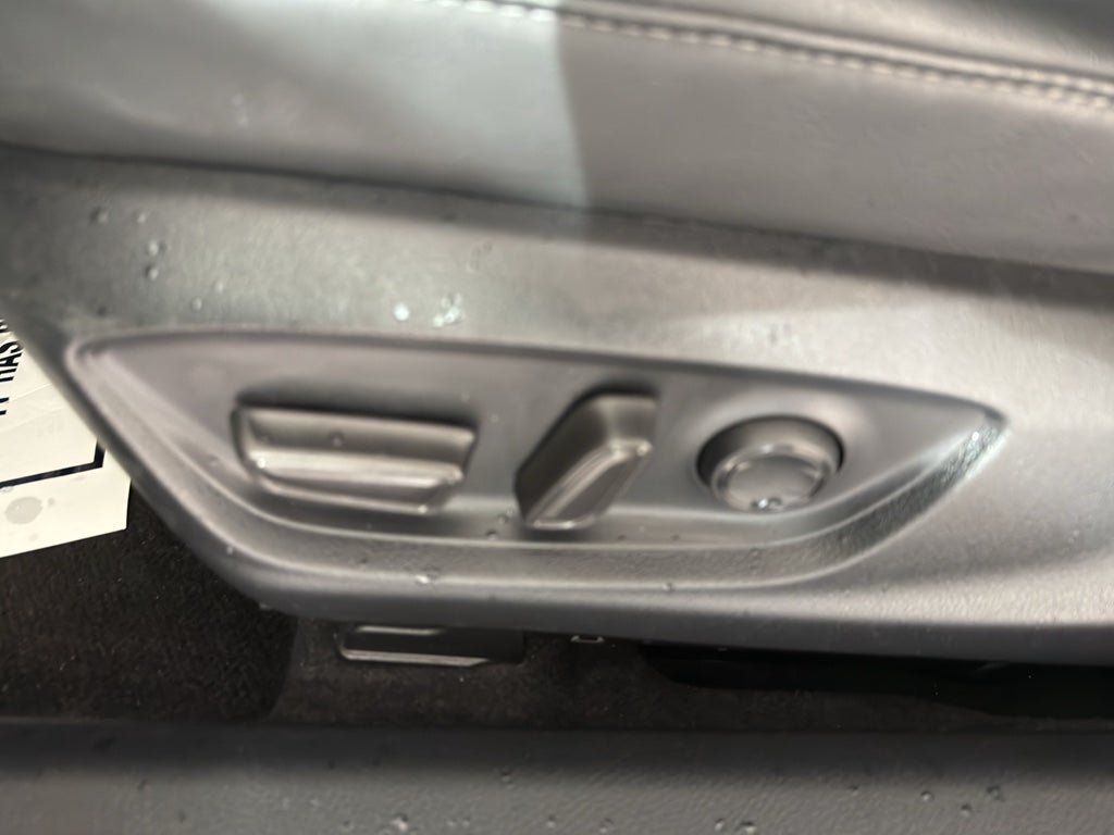 2023 Toyota Camry XLE V6