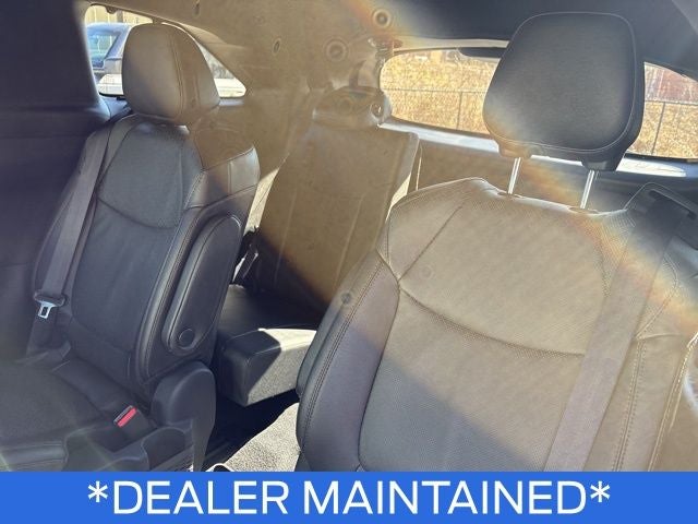 2025 Toyota Sienna Platinum 7 Passenger