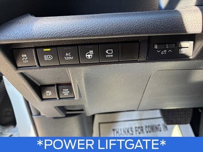 2025 Toyota Sienna Platinum 7 Passenger