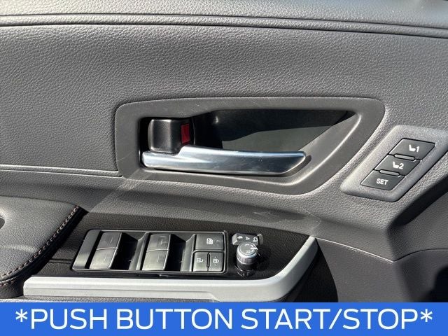 2025 Toyota Sienna Platinum 7 Passenger