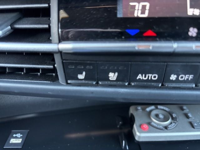 2025 Toyota Sienna Platinum 7 Passenger