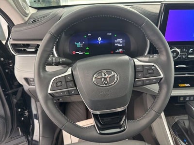 2024 Toyota Highlander Hybrid Limited