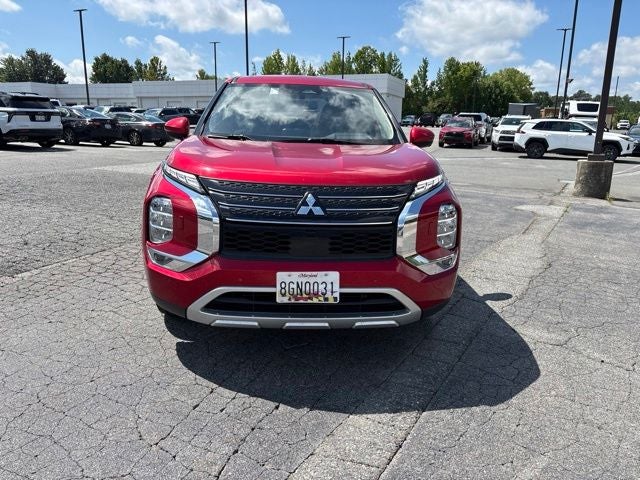 2024 Mitsubishi Outlander SE