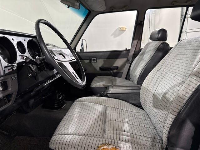1987 Toyota Land Cruiser Base