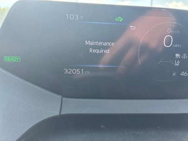 2025 Toyota Prius XLE