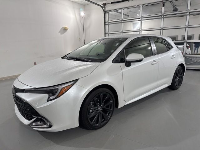 2025 Toyota Corolla Hatchback XSE