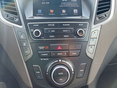 2017 Hyundai Santa Fe SE