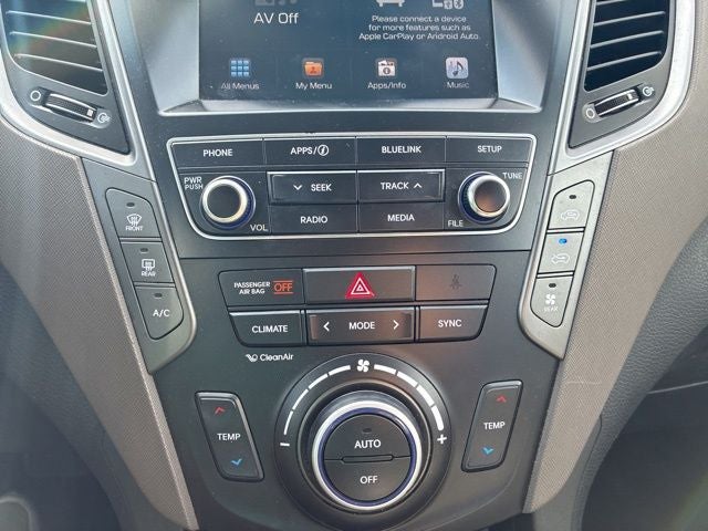 2017 Hyundai Santa Fe SE