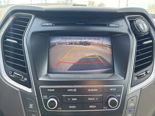 2017 Hyundai Santa Fe SE