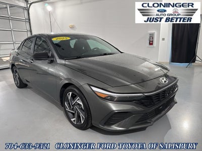 2025 Hyundai Elantra SEL Sport